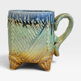 Mug with Feet and Line Texture
